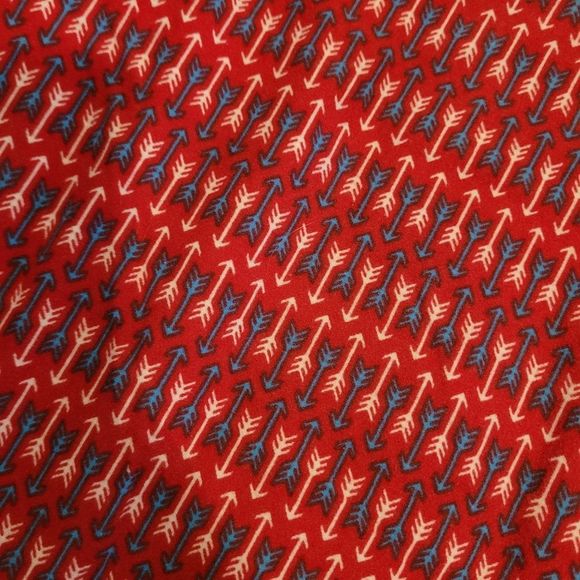 Rare design- LULAROE TALL & CURVY LEGGINGS • EUC - Picture 2 of 2